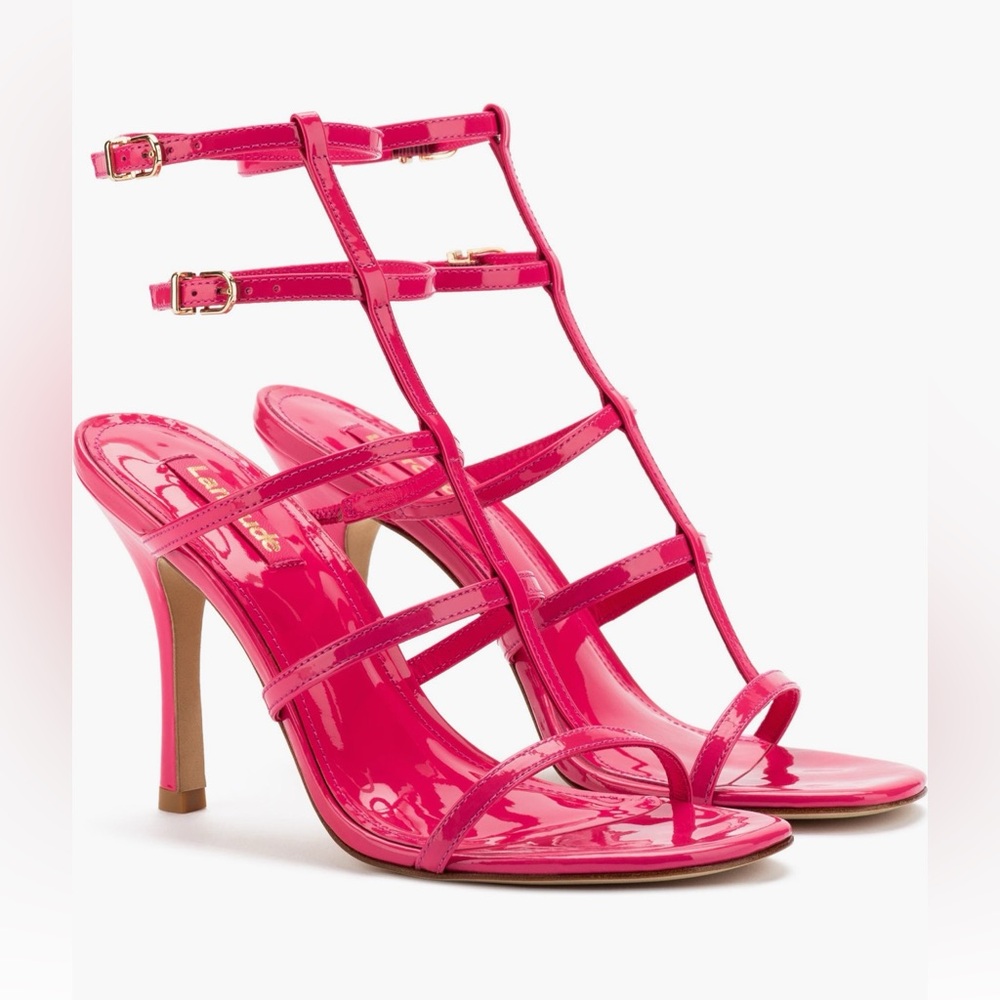 NWT- Larroude Sandals